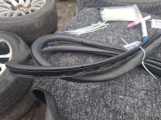 bontott AUDI A4 B6 Jobb hátsó Gumikéder