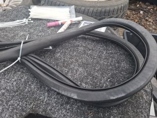 bontott AUDI A4 B6 Jobb hátsó Gumikéder