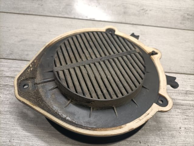 bontott AUDI A4 B6 Jobb hátsó Hangszóró