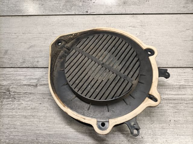 bontott AUDI A4 B6 Jobb hátsó Hangszóró