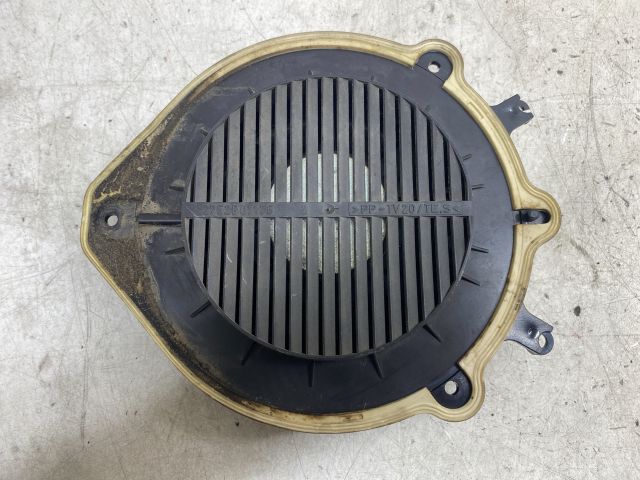 bontott AUDI A4 B6 Jobb hátsó Hangszóró