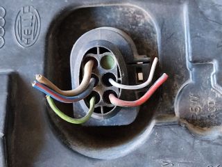 bontott AUDI A4 B6 Jobb Hátsó Lámpa Foglalat