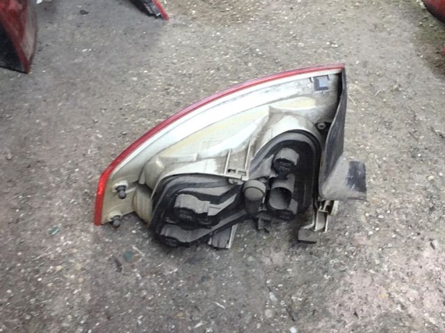 bontott AUDI A4 B6 Jobb Hátsó Lámpa