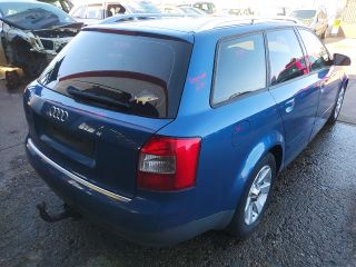 bontott AUDI A4 B6 Jobb Hátsó Lámpa