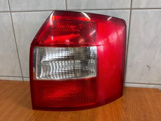 bontott AUDI A4 B6 Jobb Hátsó Lámpa