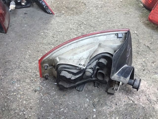 bontott AUDI A4 B6 Jobb Hátsó Lámpa