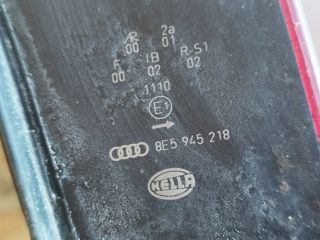 bontott AUDI A4 B6 Jobb Hátsó Lámpa