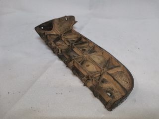 bontott AUDI A4 B6 Jobb hátsó Lökhárító Tartó (Műanyag)