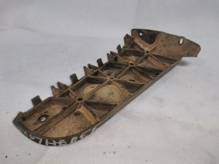 bontott AUDI A4 B6 Jobb hátsó Lökhárító Tartó (Műanyag)