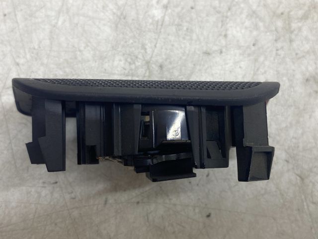 bontott AUDI A4 B6 Jobb hátsó Magassugárzó Hangszóró