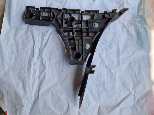 bontott AUDI A4 B6 Jobb hátsó Oldal Lökhárító Tartó (Műanyag)