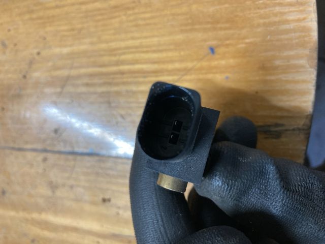 bontott AUDI A4 B6 Jobb hátsó Oldal Ütközés Érzékelő