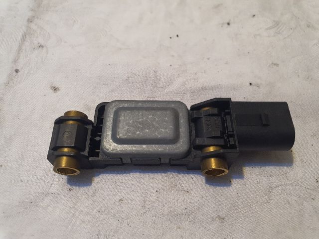 bontott AUDI A4 B6 Jobb hátsó Oldal Ütközés Érzékelő