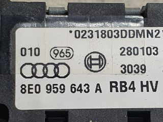 bontott AUDI A4 B6 Jobb hátsó Oldal Ütközés Érzékelő