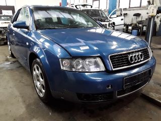 bontott AUDI A4 B6 Jobb hátsó Sárvédő