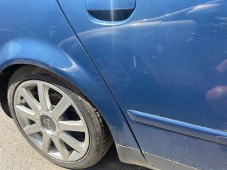 bontott AUDI A4 B6 Jobb hátsó Sárvédő