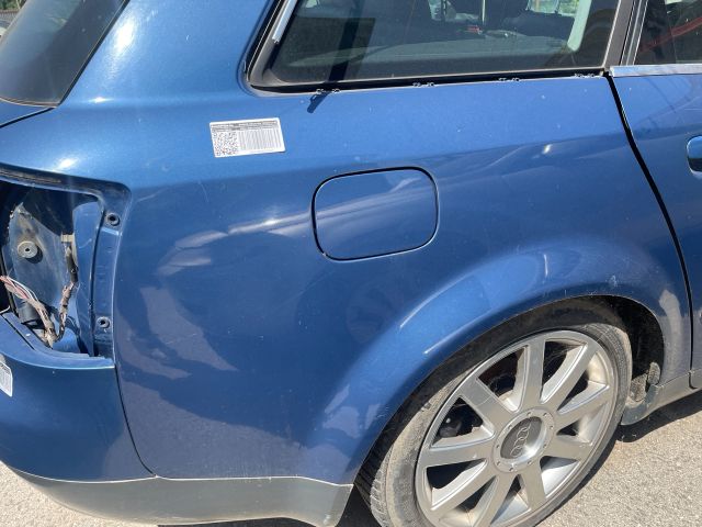 bontott AUDI A4 B6 Jobb hátsó Sárvédő