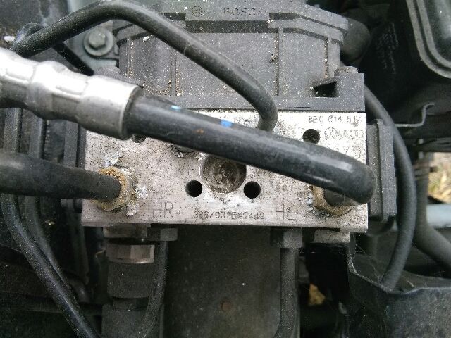 bontott AUDI A4 B6 Jobb hátsó Vízlehúzó Gumicsík