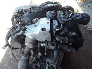 bontott AUDI A4 B6 Jobb Leömlő (V-Motor/Boxer)