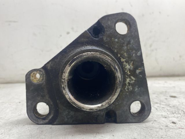 bontott AUDI A4 B6 Jobb Lökhárító Tartó Nyúlványvég