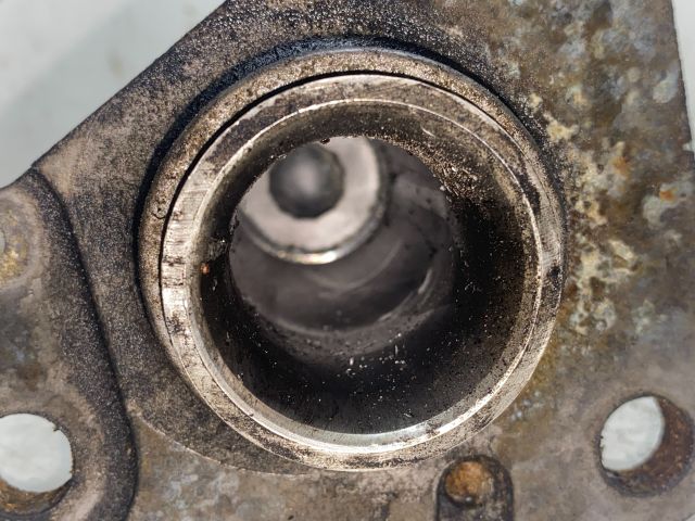 bontott AUDI A4 B6 Jobb Lökhárító Tartó Nyúlványvég