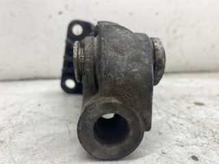 bontott AUDI A4 B6 Jobb Lökhárító Tartó Nyúlványvég