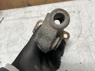 bontott AUDI A4 B6 Jobb Lökhárító Tartó Nyúlványvég