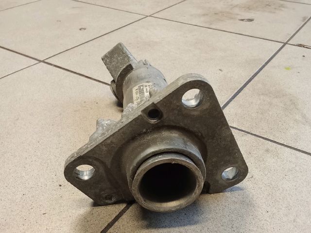 bontott AUDI A4 B6 Jobb Lökhárító Tartó Nyúlványvég