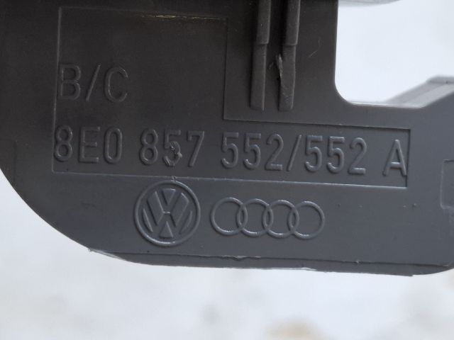 bontott AUDI A4 B6 Jobb Napellenző