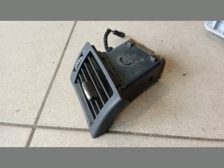 bontott AUDI A4 B6 Jobb Szellőző