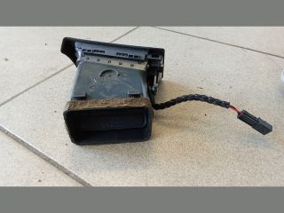 bontott AUDI A4 B6 Jobb Szellőző