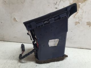 bontott AUDI A4 B6 Jobb Szellőző