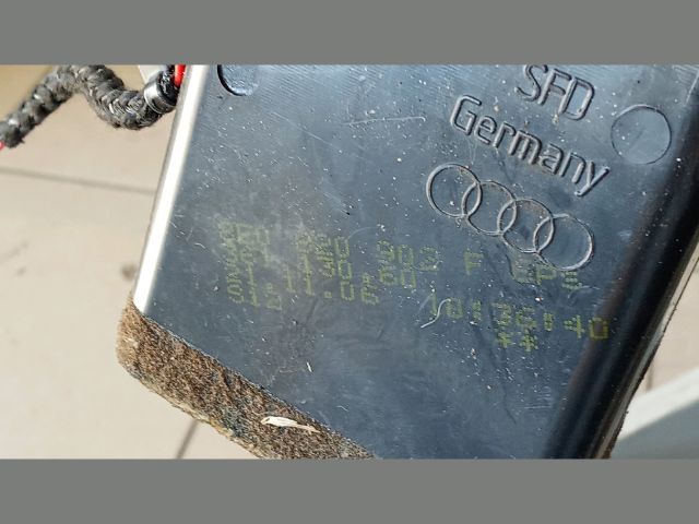 bontott AUDI A4 B6 Jobb Szellőző