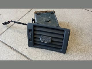 bontott AUDI A4 B6 Jobb Szellőző