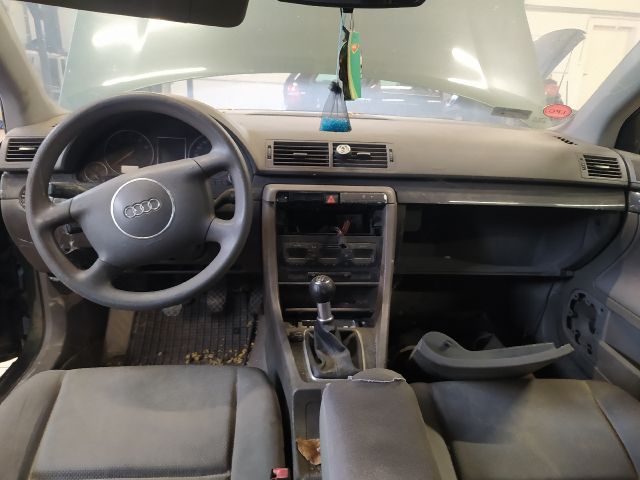 bontott AUDI A4 B6 Jobb Szellőző