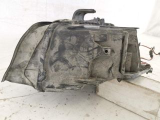 bontott AUDI A4 B6 Jobb Xenon Fényszóró