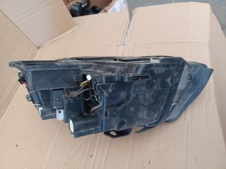 bontott AUDI A4 B6 Jobb Xenon Fényszóró