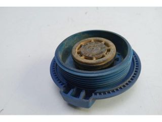 bontott AUDI A4 B6 Kiegyenlítőtartály Sapka