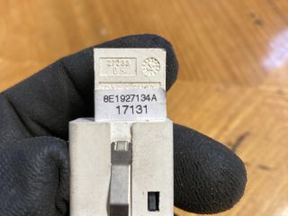 bontott AUDI A4 B6 Kipörgésgátló Kapcsoló