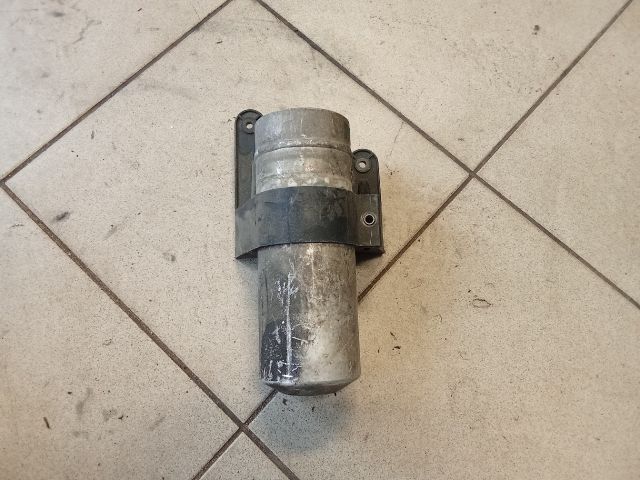 bontott AUDI A4 B6 Klíma Párátlanító Tartály