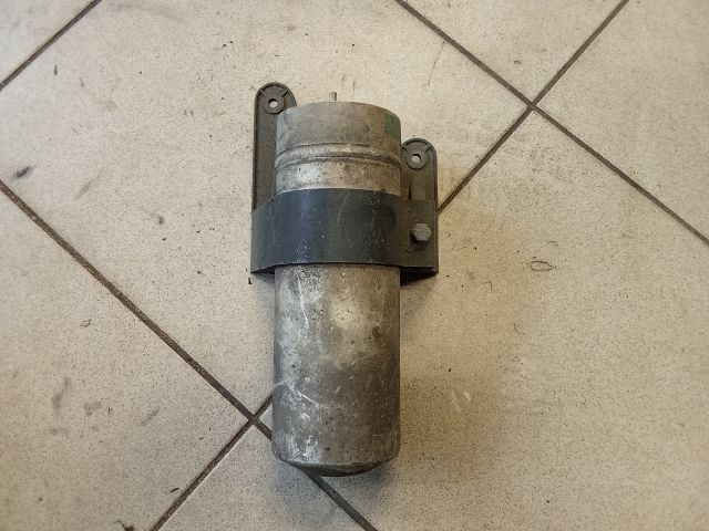 bontott AUDI A4 B6 Klíma Párátlanító Tartály