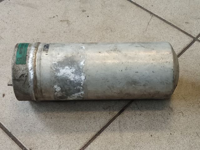 bontott AUDI A4 B6 Klíma Párátlanító Tartály