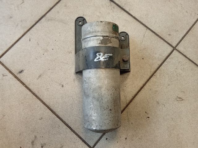 bontott AUDI A4 B6 Klíma Párátlanító Tartály