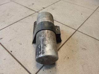 bontott AUDI A4 B6 Klíma Párátlanító Tartály