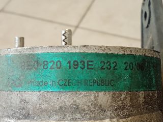 bontott AUDI A4 B6 Klíma Párátlanító Tartály