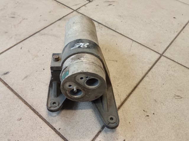 bontott AUDI A4 B6 Klíma Párátlanító Tartály