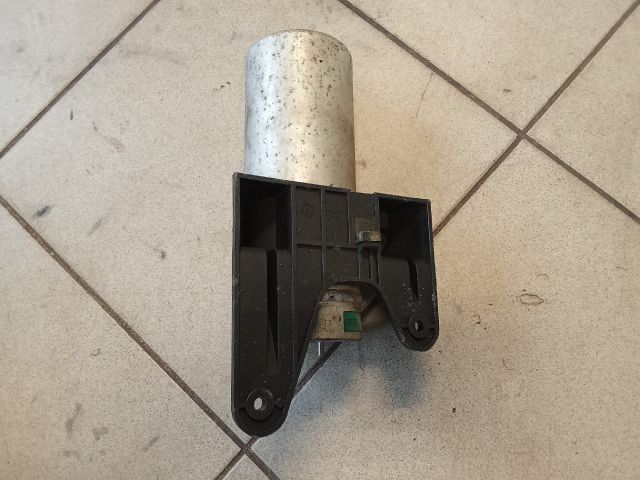 bontott AUDI A4 B6 Klíma Párátlanító Tartály