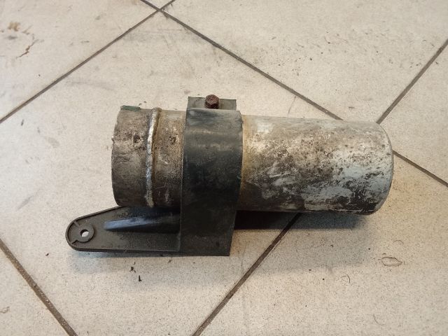 bontott AUDI A4 B6 Klíma Párátlanító Tartály