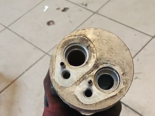 bontott AUDI A4 B6 Klíma Párátlanító Tartály