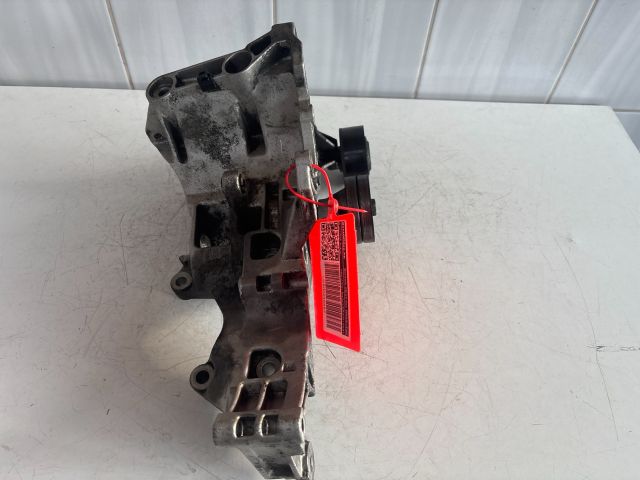 bontott AUDI A4 B6 Klíma Tartó Bak